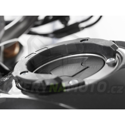 Quick Lock Evo kroužek držák nosič na nádrž SW Motech Kawasaki Versys 1000 2012 - 2014 LZT00A TRT.00.640.14001/B-BC.20959