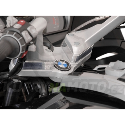 Zvýšení řidítek o 20 mm nahoru, 30 mm směr stříbrná SW Motech BMW R 1200 RT 2005 - 2013 R12T (K26) LEH.07.039.12301/S-BC.17827