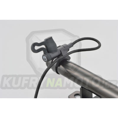 dobíjecí kabel Lightning, Daytona